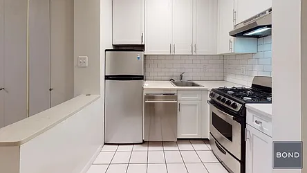 Rented by Bond New York