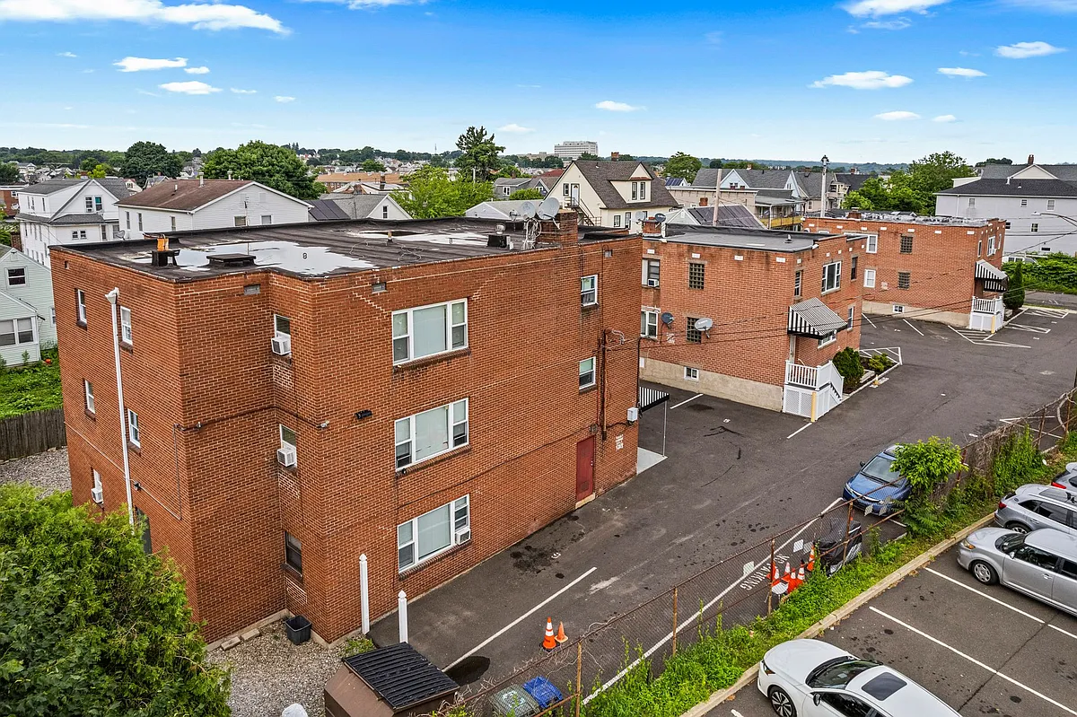 Building Photo - Morgan Ave Apartments