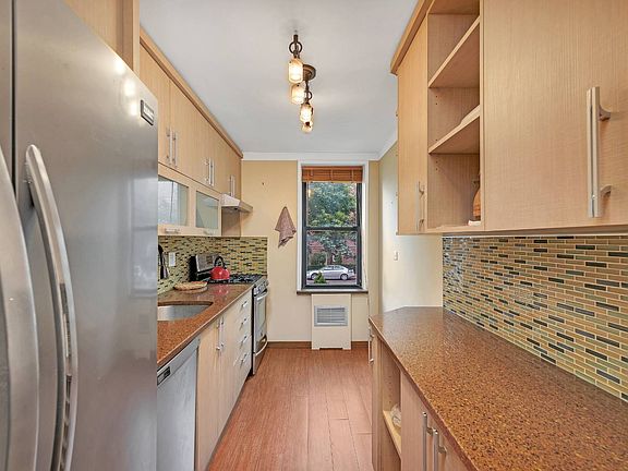 4th image of 3178 Nostrand Ave Floor 1L-2