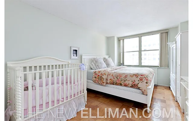 Sold by Douglas Elliman | media 26