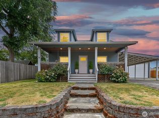 1044 Park Street, Woodland, WA 98674