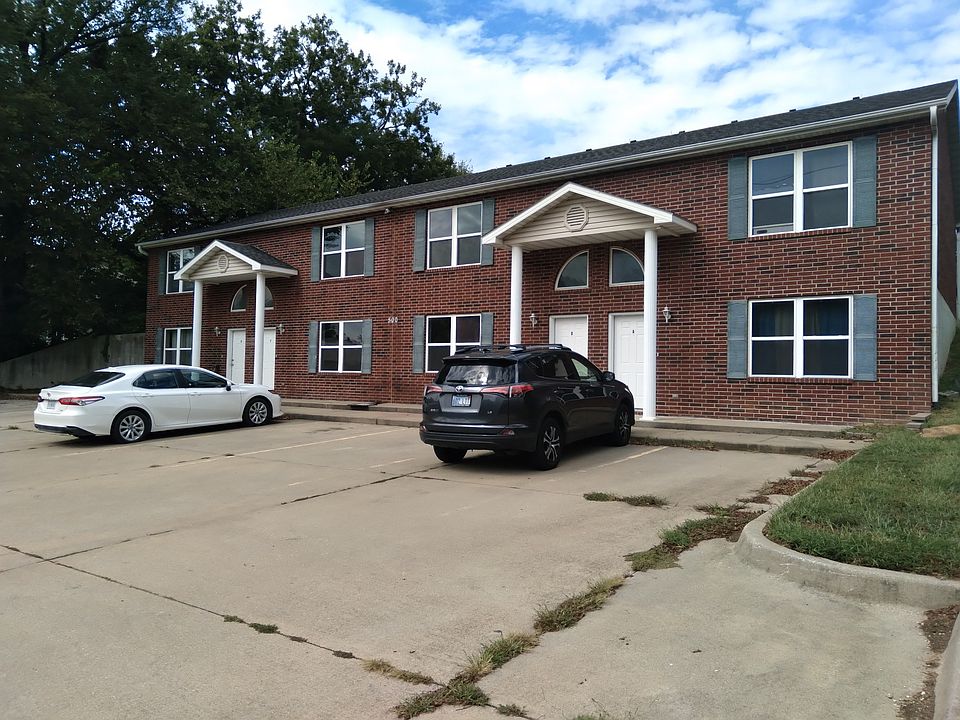 1st image of 500 W Pine St