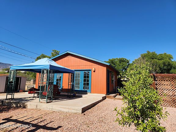 3rd image of 590 Siesta Street