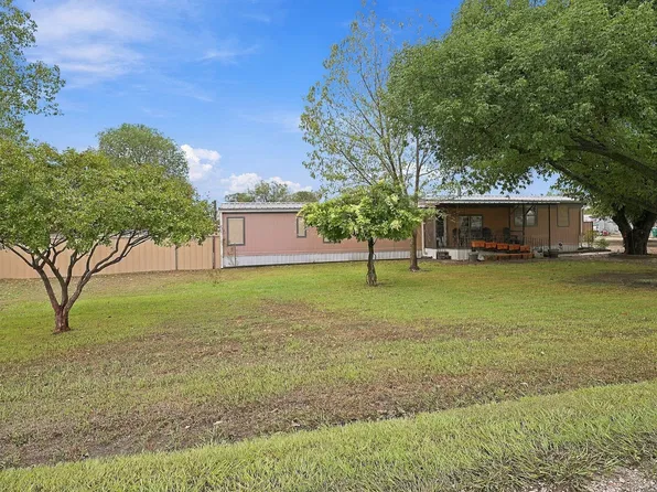 510 Oak Dell Ln, Red Oak, TX 75154