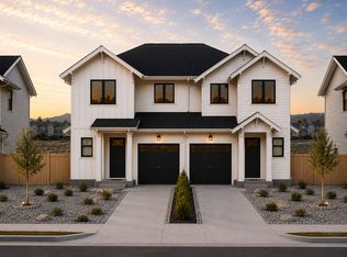 115 Mallard Pl #102, Oliver, BC V0H1T2