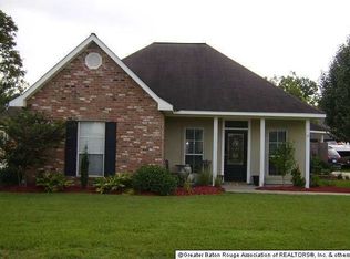 14525 Lake Crossing Dr, Gonzales, LA 70737