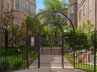 1319 W Fargo Ave #1N, Chicago, IL 60626