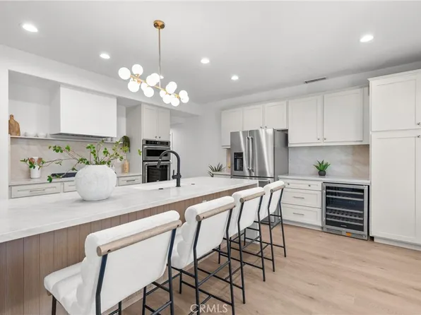 173 Parkside Dr, Simi Valley, CA 93065