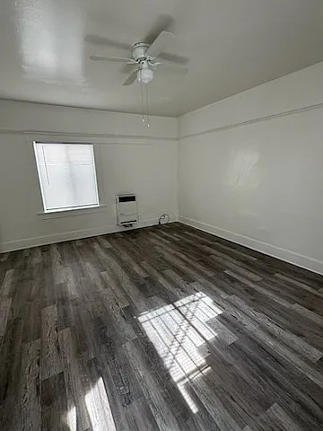 324 E Esther St #7A — Photo 4