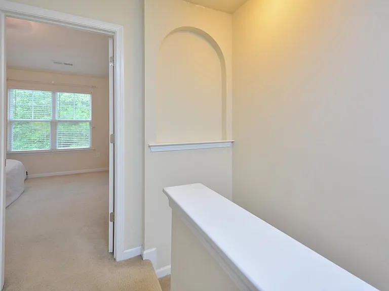 100-324 Stratford Lakes Dr — Photo 16