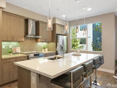 1515 Pullman Way, Oakland, CA, 94607