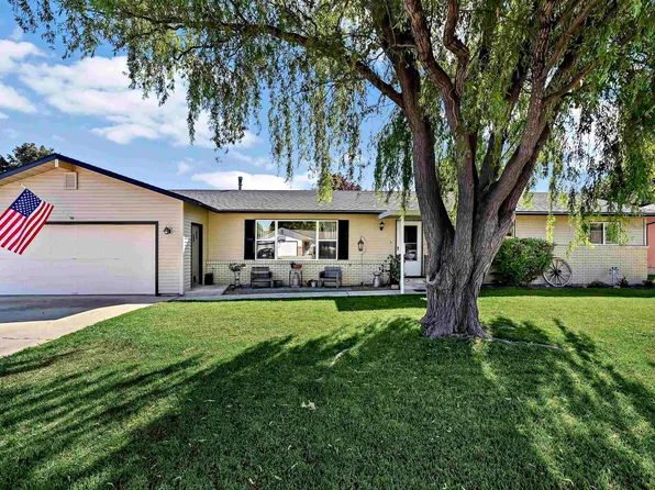 172 N Benewah Pl, Nampa, ID 83651