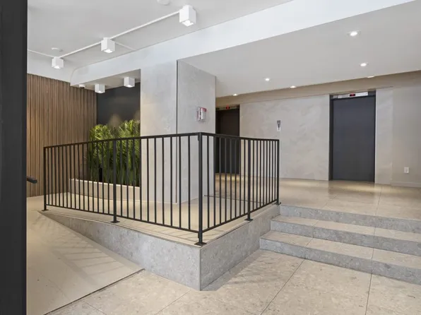 3875 Sheppard Ave East