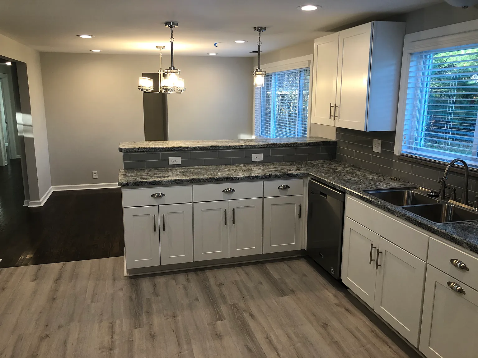 3 bed, 1523 sqft, $2,350 — Photo 4