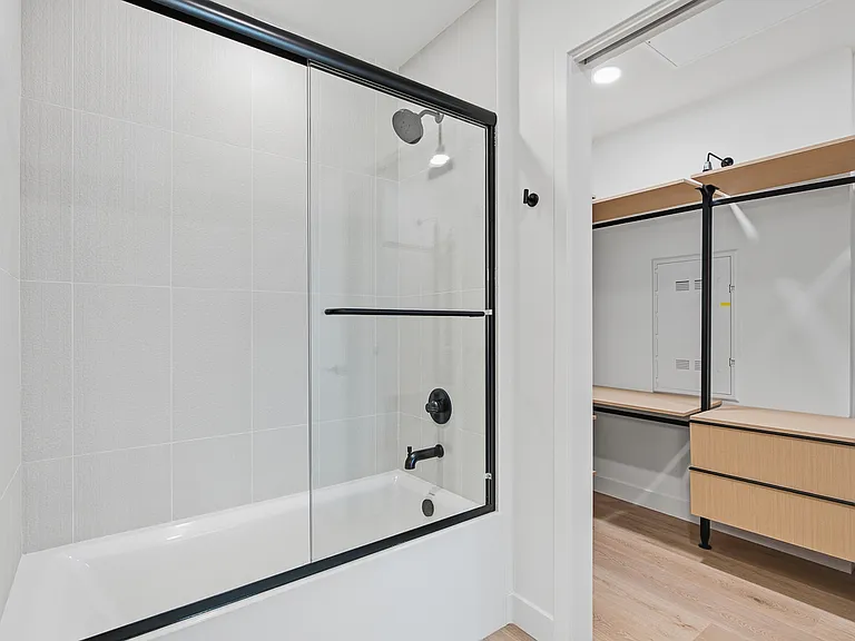 Kaia — Photo 110