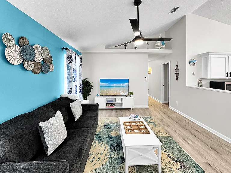 11720 Seashore Ln — Photo 19