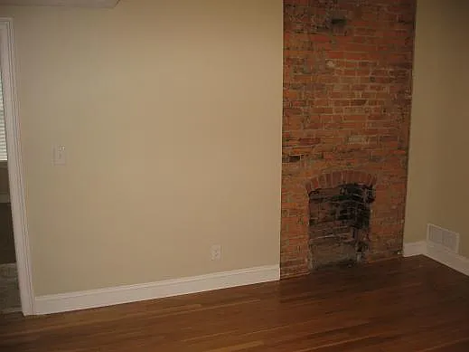 2250 W 7th St — Photo 9