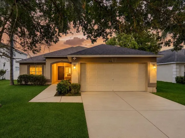 2614 Queen Alberta Dr, Valrico, FL 33596