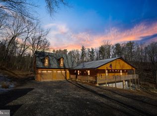 285 Deer Rd, Fawn Grove, PA 17321