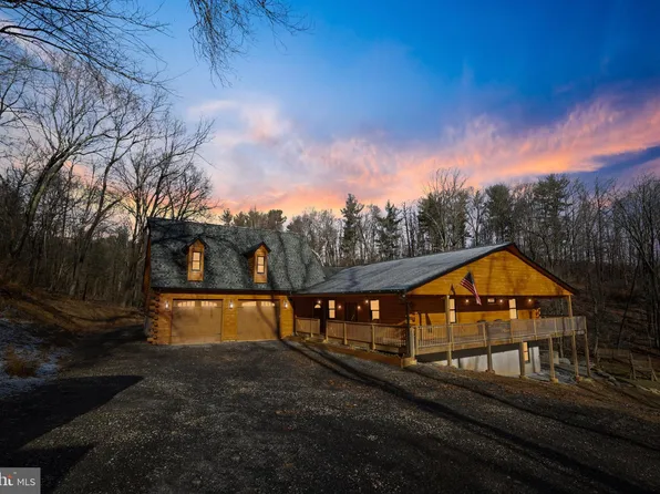 285 Deer Rd, Fawn Grove, PA 17321