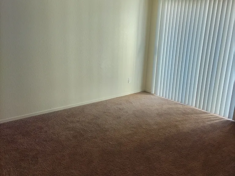 Villa Serena Apartments — Photo 19