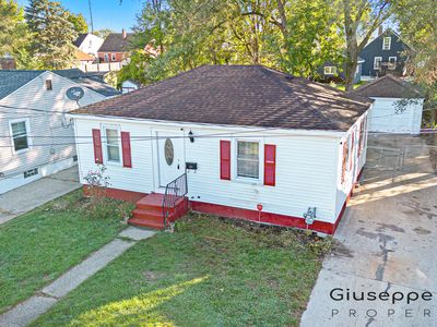 2556 Longstreet Ave SW, Wyoming, MI, 49509