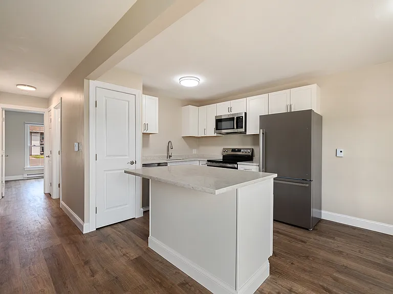 Old Carriage House Apartments — Photo 19