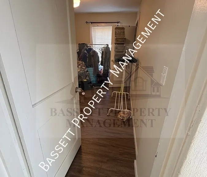 2 Homestead Ave — Photo 15