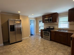 10 Wordsworth St #1, Boston, MA 02128