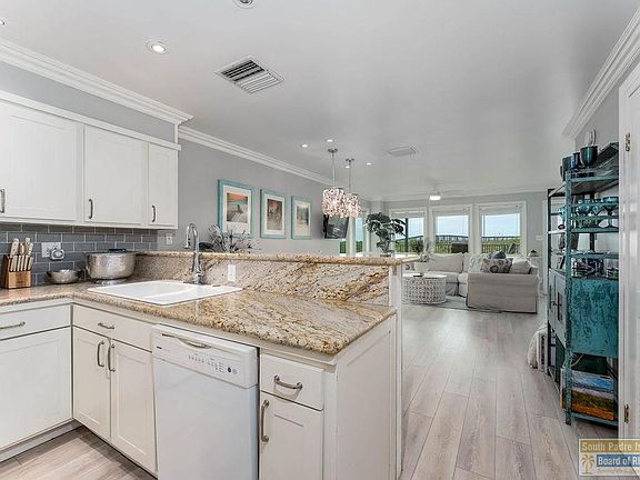 5th image of 3608 Gulf Blvd #A-103