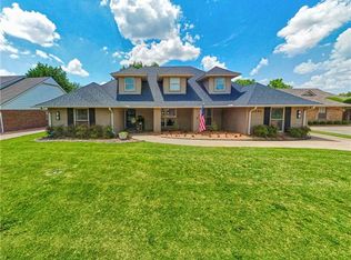 11205 Leaning Elm Rd, Oklahoma City, OK 73120