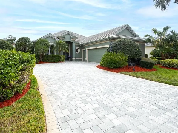5125 96th St E, Bradenton, FL 34211