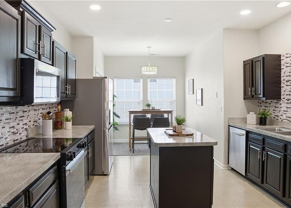 1st image of 4025 Palmer Ct