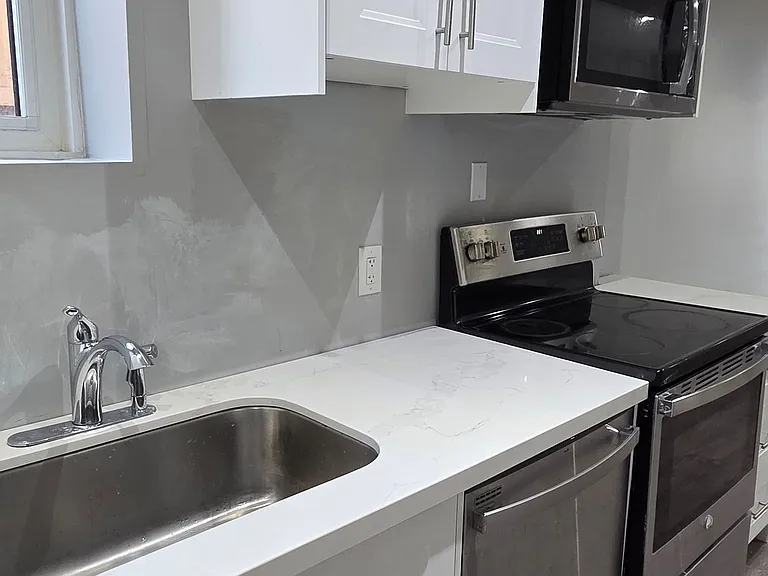 181 N Service Rd E #L-1 — Photo 7