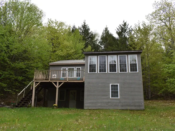 87 Woodland Road, Winthrop, ME 04364