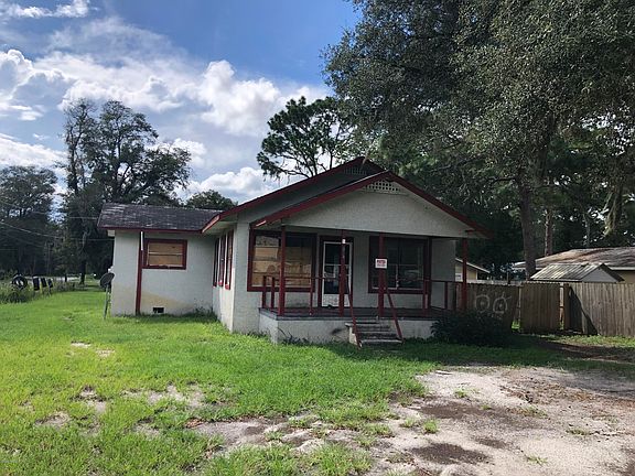 3rd image of 315 Oakwood Ave