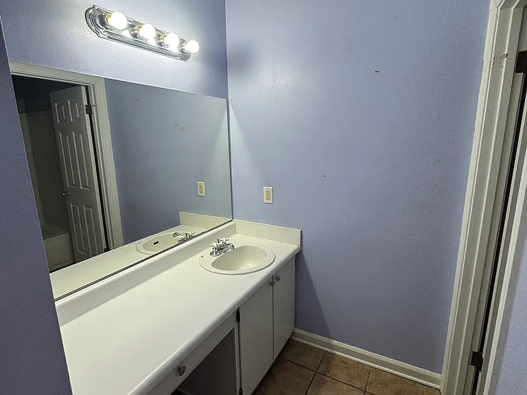 7744 Lasalle Ave #29 — Photo 9