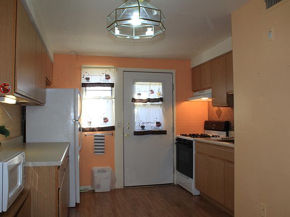 4th image of 415 S Paseo Sarta APT A