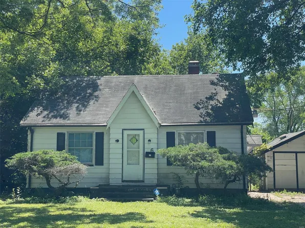 66 Jarvis Pl, Alorton, IL 62207