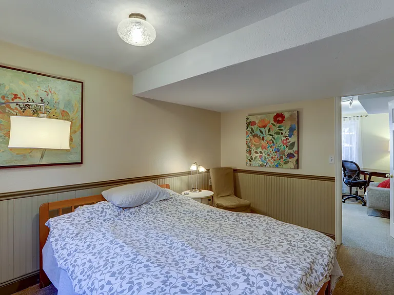 3331 Wright Cir — Photo 10