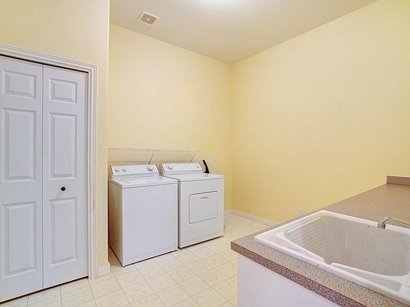 Large laundry room/utility area