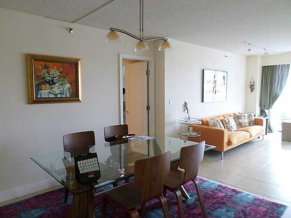 3rd image of 20355 NE 34th Ct APT 327