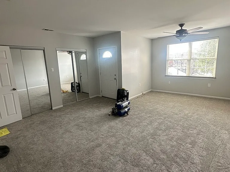 2449 W Taylor St #2 — Photo 14