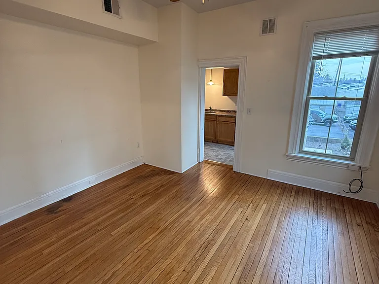 50 E Main St #3 — Photo 4