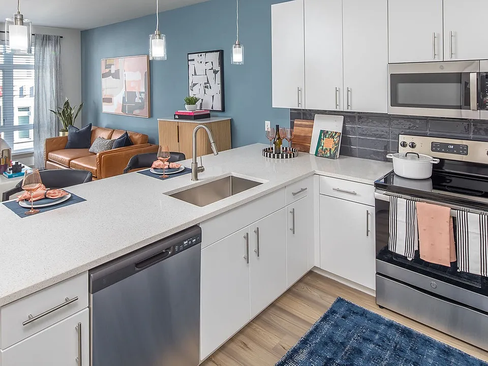 The Dylan apartments community photo