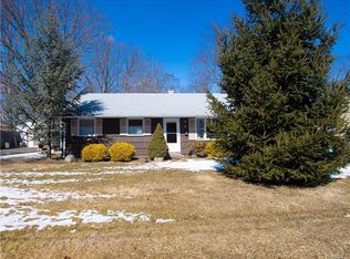 48 Capt Shankey Dr, Garnerville, NY 10923