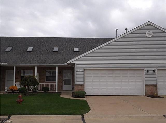 1st image of 653 N Creek Dr Unit 653