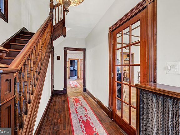 3rd image of 6406 Old Harford Rd