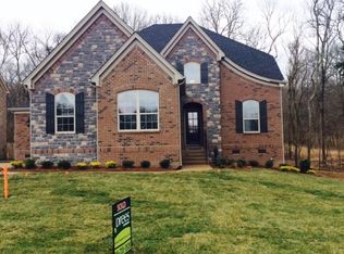 105 Macy Dr #26, Hendersonville, TN 37075