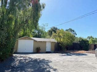 853 Hillcrest Dr #2, Redwood City, CA 94062